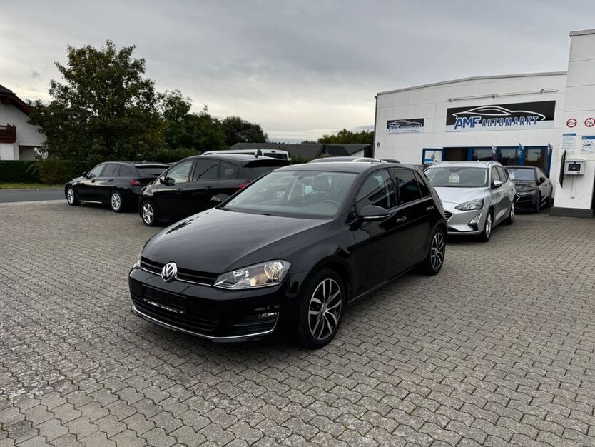 VW Golf 138.000 km 11.499 € Löhnberg 35792
