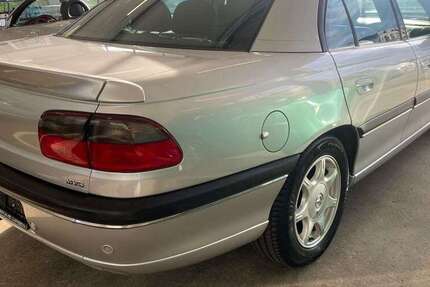 Opel Omega 98.900 km 9.624 € Fellbach 70734