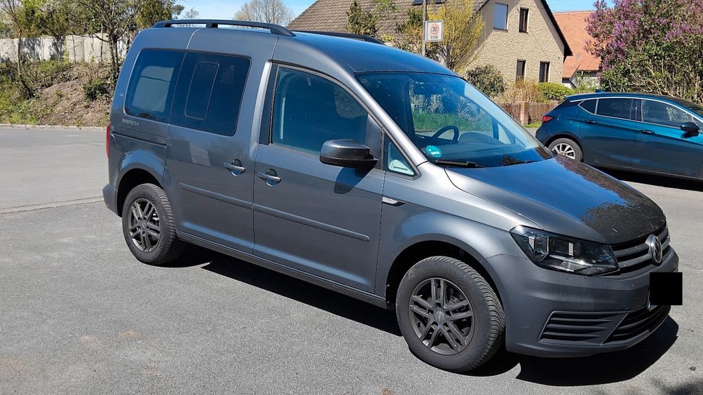 VW Caddy 56.405 km 17.490 &euro; Zirndorf 90513