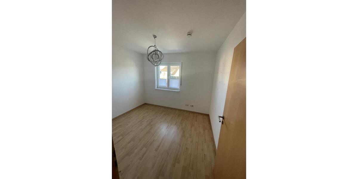 Doppelhaushälfte Mülheim-Kärlich Kärlich - 4 Zimmer, 105 m&sup2;, 1.350&euro; | Angebot:26016008