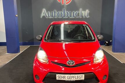 Toyota Aygo (X) 86.500 km 4.599 € Oberhausen 46045