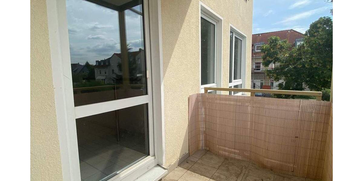 Zimmer Magdeburg Cracau - 3 Zimmer, 75 m&sup2;, 960&euro; | Angebot:25689621