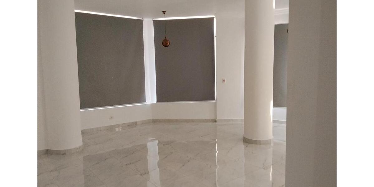 Etagenwohnung Lindau (Bodensee) - 3.5 Zimmer, 98 m&sup2;, 100.000&euro; | Angebot:26906801