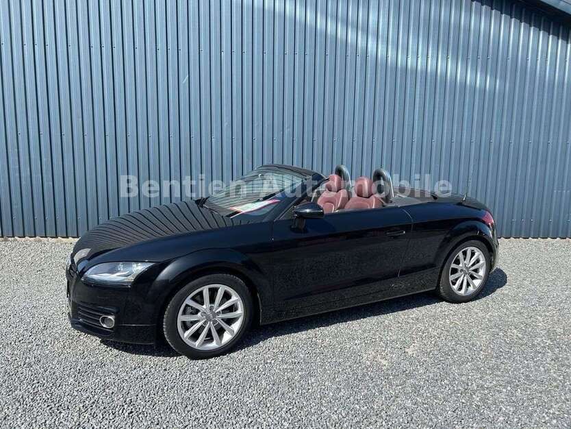 TT