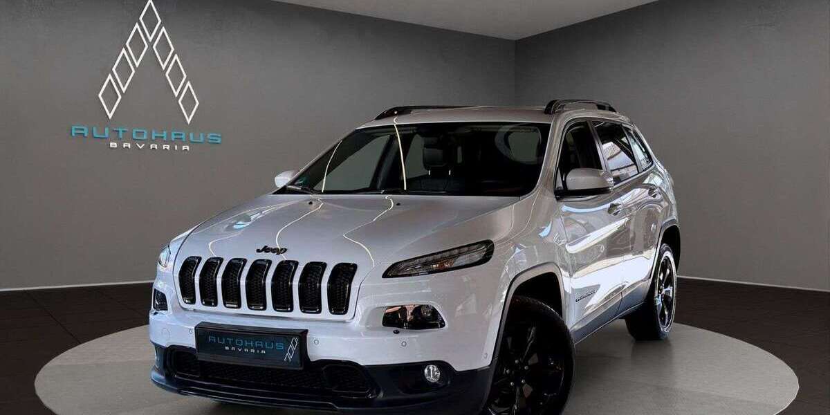 Jeep Cherokee 82.000 km 16.900 &euro; Fürstenfeldbruck 82256