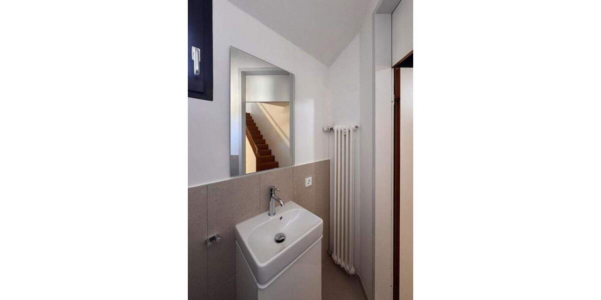 Doppelhaushälfte Krailling - 7 Zimmer, 140 m&sup2;, 2.730&euro; | Angebot:25568316