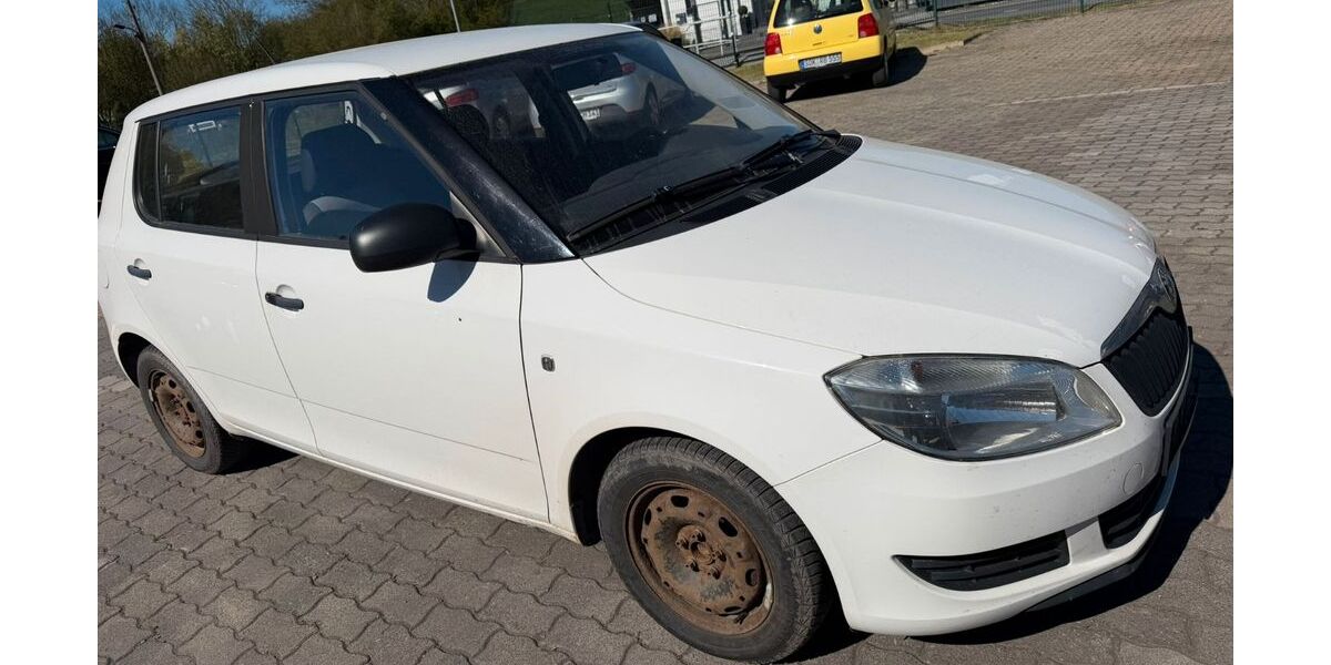 Skoda Fabia 320.000 km 880 &euro; Jena 07751