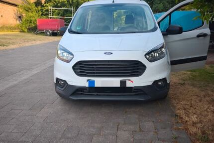 Ford Transit Courier 108.000 km 8.550 &euro; Badenheim 55576