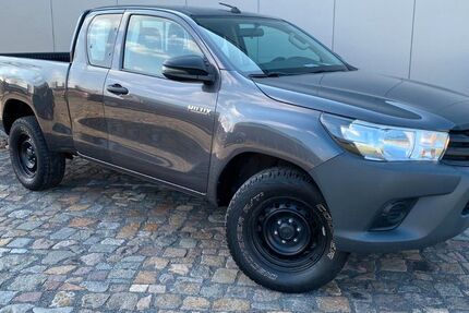 Toyota Hilux 62.164 km 32.900 &euro; Mockrehna 04862