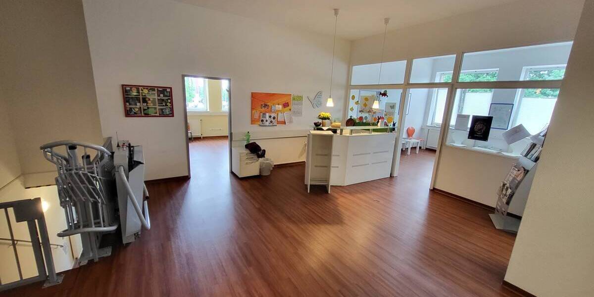 Gewerbeobjekt Bad Schwartau St. Lorenz Nord - 3.610&euro; | Angebot:25670261