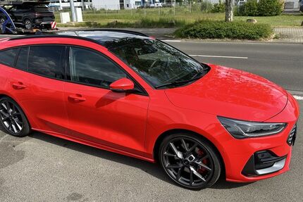 Ford Focus 11.000 km 33.900 &euro; Temmels 54441