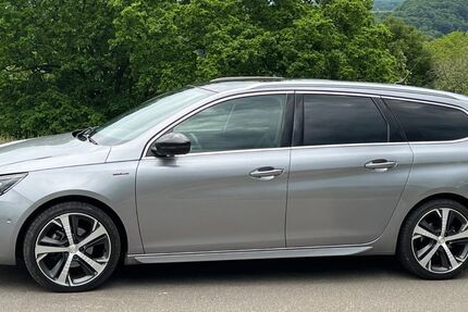 Peugeot 308 83.743 km 13.500 &euro; Obernheim-Kirchenarnbach 66919