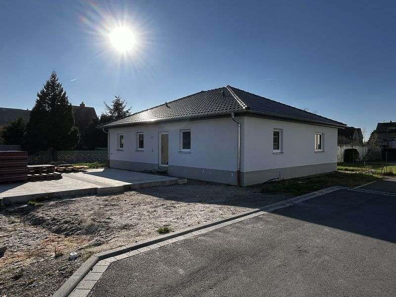 Haus zum Kaufen in Grimma 414.850 € 122 m²