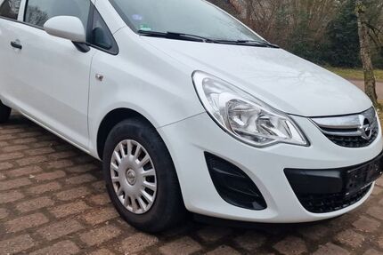Opel Corsa 74.000 km 3.990 &euro; Bad Fallingbostel (OT Dorfmark) 29683