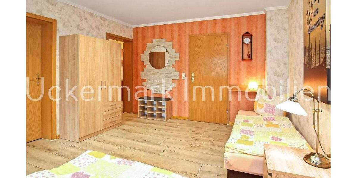 Mehrfamilienhaus, Wohnhaus Neustrelitz - 6 Zimmer, 152 m&sup2;, 699.000&euro; | Angebot:25851551