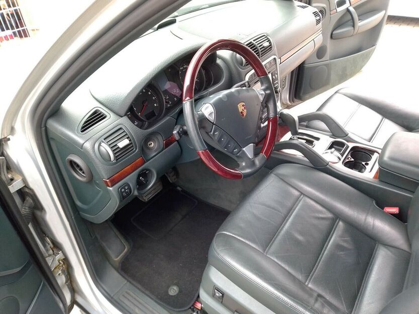 Porsche Cayenne 261.000 km 8.800 € Kirchenlamitz 95158