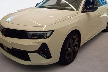 Opel Astra 6.277 km 22.480 € Kelheim 93309