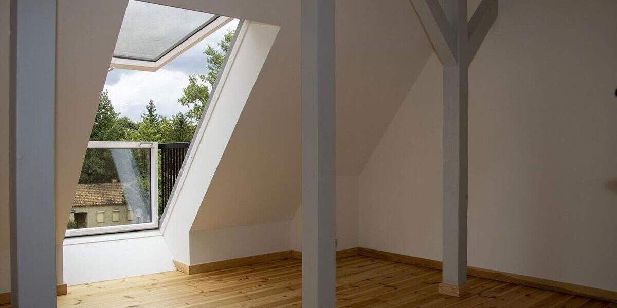 Etagenwohnung Buckow - 3 Zimmer, 86 m&sup2;, 1.038&euro; | Angebot:26173699