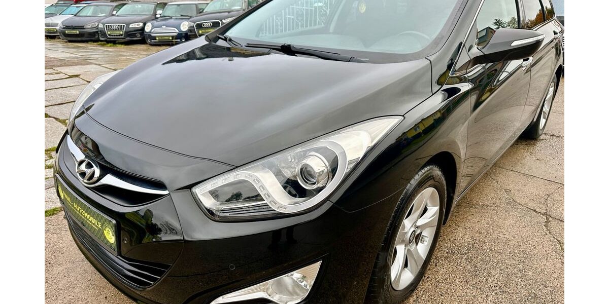 Hyundai i40 174.000 km 6.999 &euro; Berlin 12307