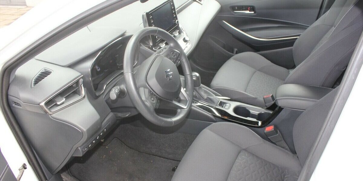 Suzuki Swace 1.8 Hybrid Comfort+ 28.000 km 19.990 &euro; Fürth 90763