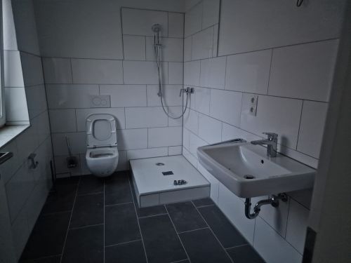 Mehrfamilienhaus mit großem Hof undkleinem Gargen in 97618 Unsleben (ID 10539) - Mehrfamilienhaus, Wohnhaus Unsleben Unsleben | Angebot:25967675