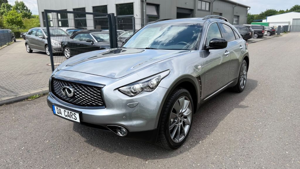 INFINITI QX70 164.000 km 15.900 &euro; Troisdorf (10 km Köln-Bonn Airport) 53842