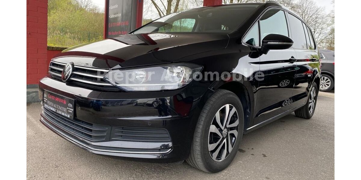 VW Touran 170.000 km 18.990 &euro; Oerlinghausen 33813