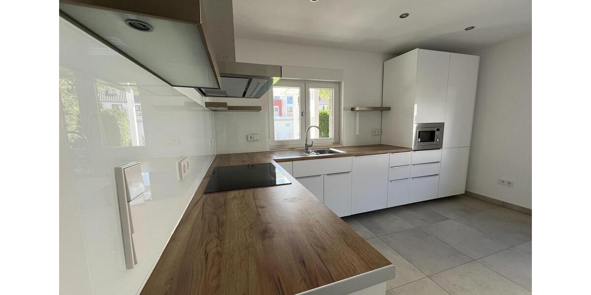 Doppelhaushälfte Wolfsburg - 5 Zimmer, 133 m&sup2;, 2.190&euro; | Angebot:25612679