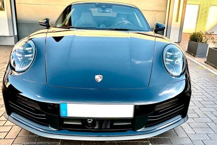 Porsche 992 3.960 km 141.400 € Wolfsburg 38442
