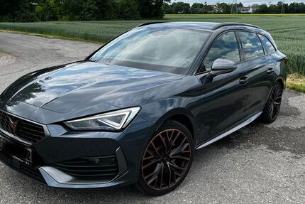 Cupra Leon 43.100 km 28.490 &euro; Germering 82110