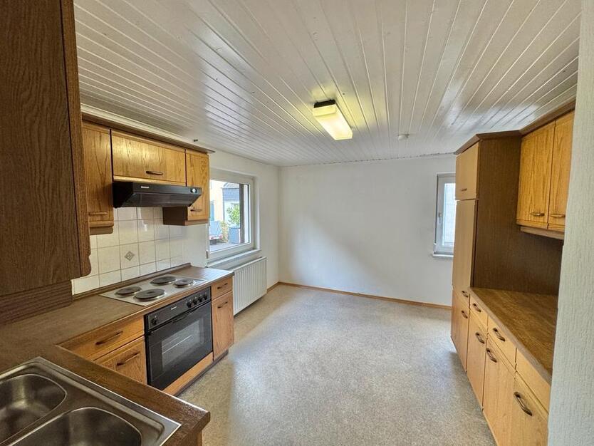 5-Zimmer Haus mit Garten - 15 min zum Hbf Köln zimmer