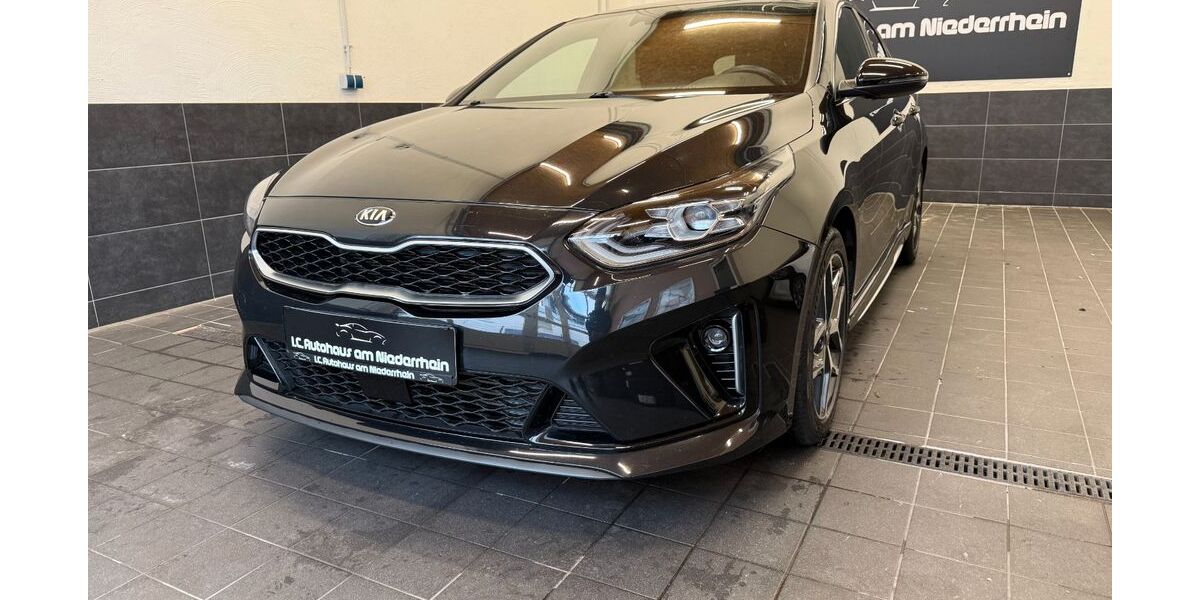 Kia ceed / Ceed 73.472 km 16.990 &euro; Moers 47441