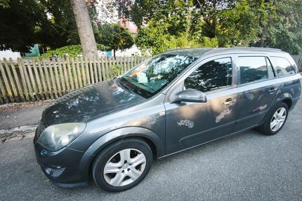 Opel Astra 96.700 km 2.000 &euro; Gersthofen 86368