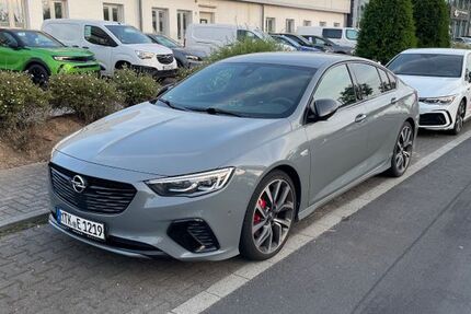 Opel Insignia 127.000 km 21.000 &euro; Büttelborn-Worfelden 64572