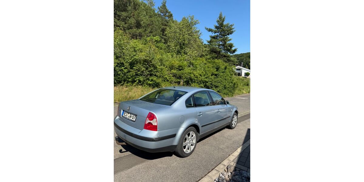 VW Passat 279.600 km 2.000 &euro; Mellrichstadt 97637