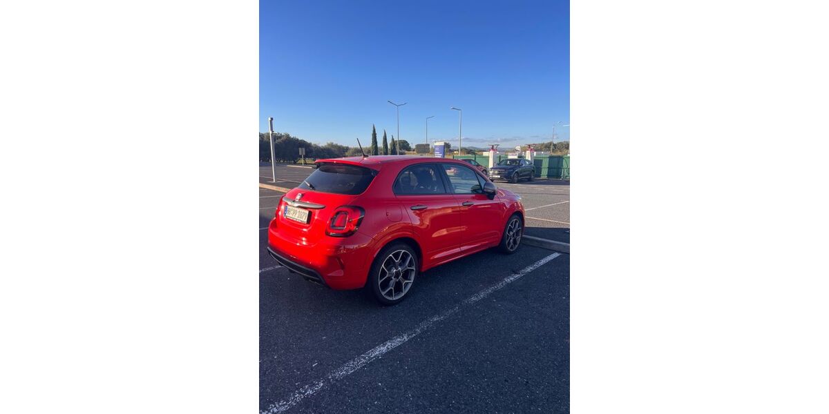 Fiat 500X 32.500 km 16.997 &euro; Hamburg 22081