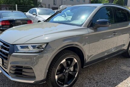 Audi Q5 124.000 km 23.999 &euro; Berlin 12347