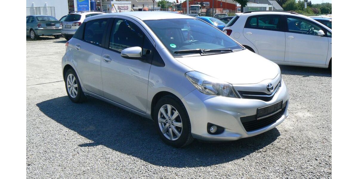 Toyota Yaris 150.000 km 5.790 &euro; Schweinfurt 97424