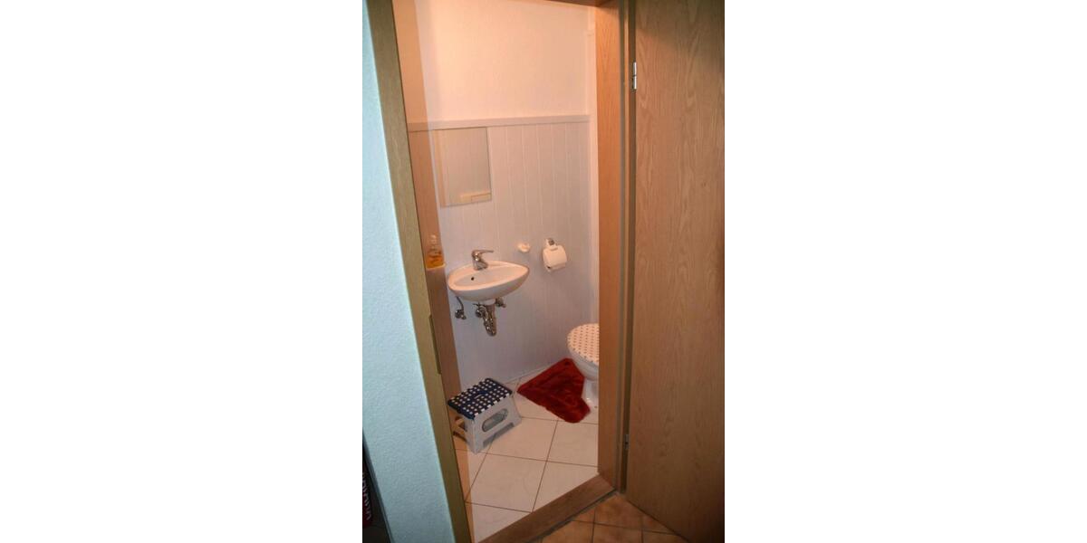 Einfamilienhaus Teutschenthal - 6 Zimmer, 130 m&sup2;, 270.000&euro; | Angebot:24772400