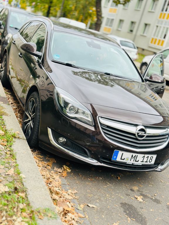 Opel Insignia 135.690 km 9.000 € Leipzig 04157