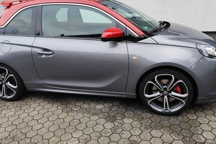 Opel Adam 69.900 km 11.850 &euro; Frechen 50226