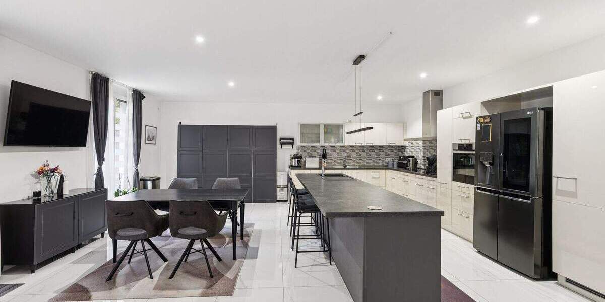 Doppelhaushälfte Neuss Weissenberg - 8 Zimmer, 324 m&sup2;, 1.349.000&euro; | Angebot:24453157