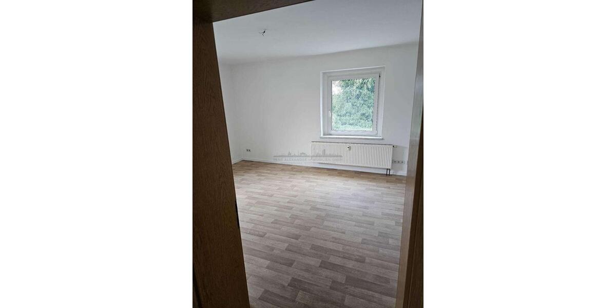 Erdgeschoßwohnung Dessau-Roßlau Dessau - 3 Zimmer, 64 m&sup2;, 399&euro; | Angebot:23616343