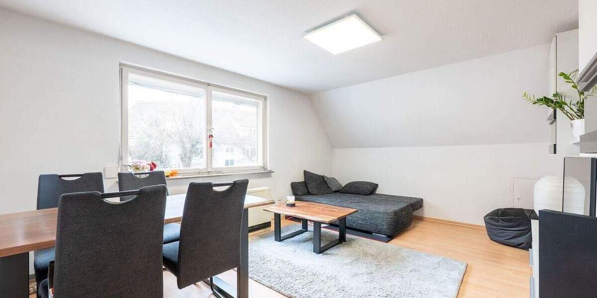 Tolles 2-FH mit über 220m² WFL möglich 9 zimmer