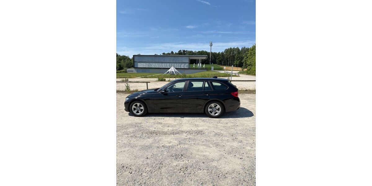 BMW 320 214.000 km 8.800 &euro; Runding 93486