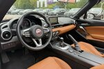 Fiat 124 Spider 1.4 LUSSO/BOSE/SITZHEIZUNG/PARKSENSOR 48.037 km 18.900 &euro; Villingen-Schwenningen 78054