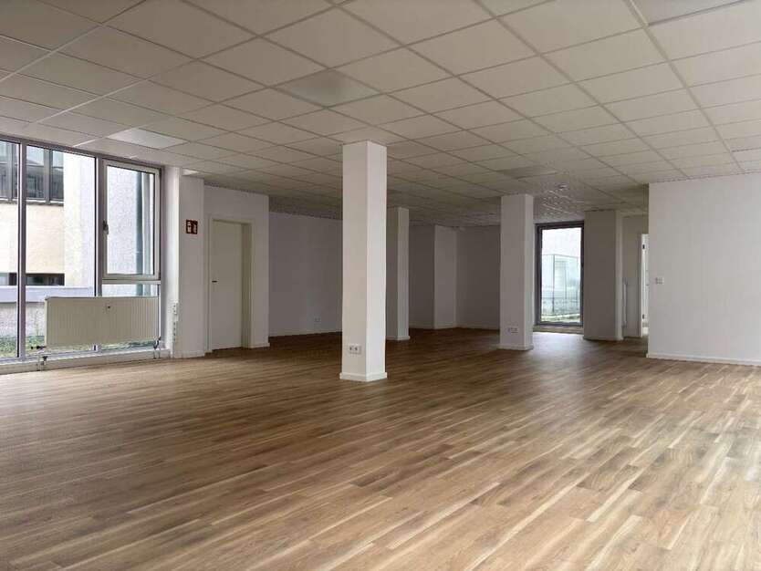 Büro in München 400 € 8 m²