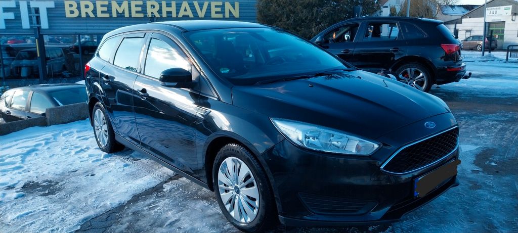 Ford Focus 224.243 km 3.000 &euro; Bremerhaven 27570