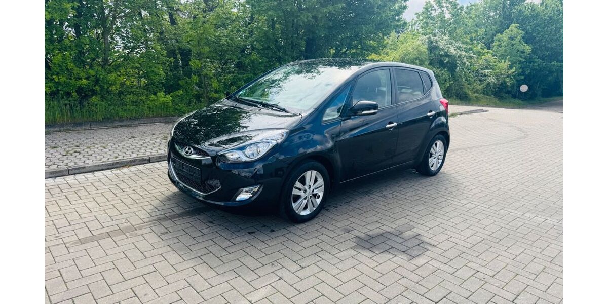 Hyundai ix20 82.728 km 7.999 &euro; Burgdorf 38272