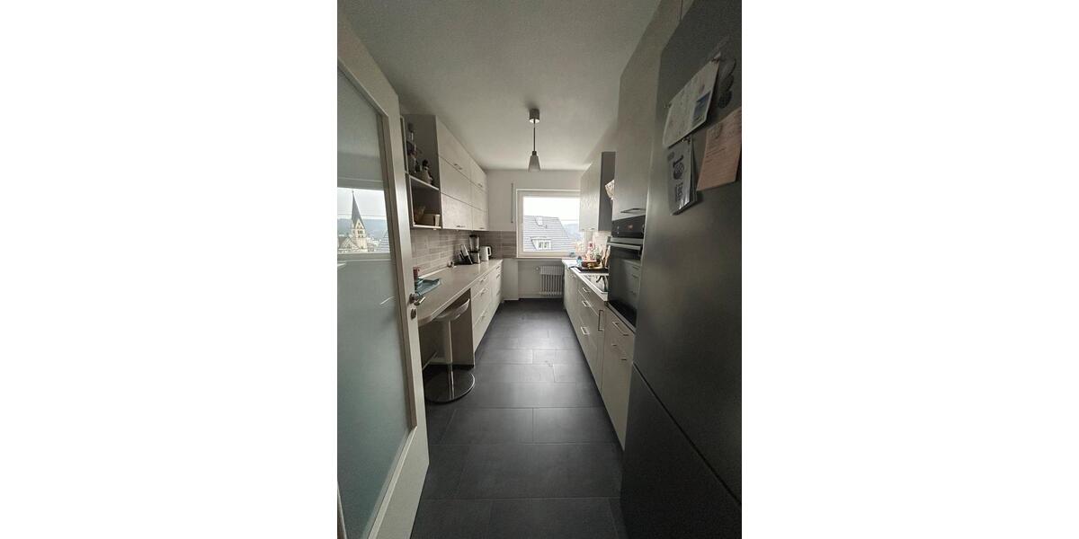 Etagenwohnung Siegen - 3 Zimmer, 100 m&sup2;, 1.230&euro; | Angebot:26413924